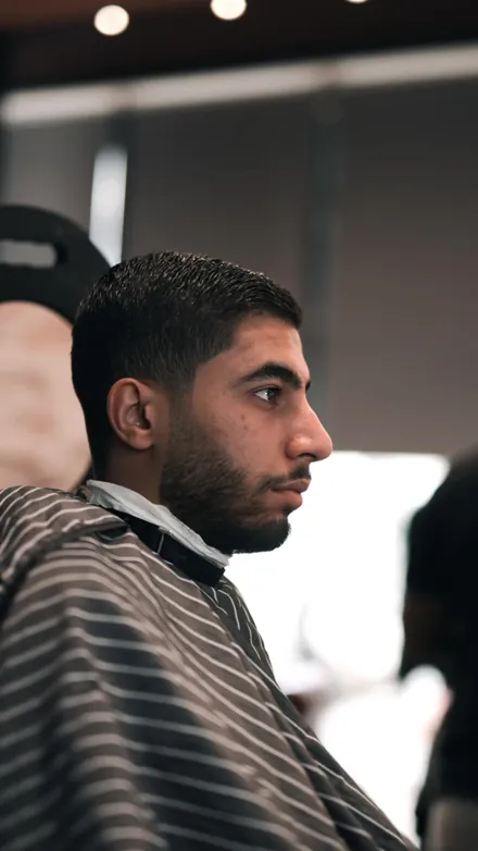 Résultat d'une coupe dégradée, 235th Barber Street Ivry